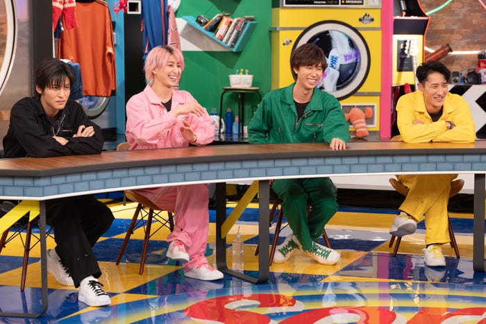 目黒蓮、佐久間大介、阿部亮平、岩本照(C)TBS