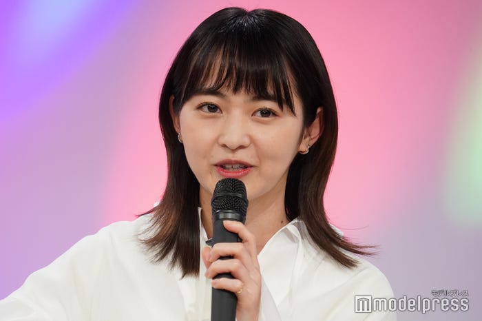 伊藤万理華(C)モデルプレス