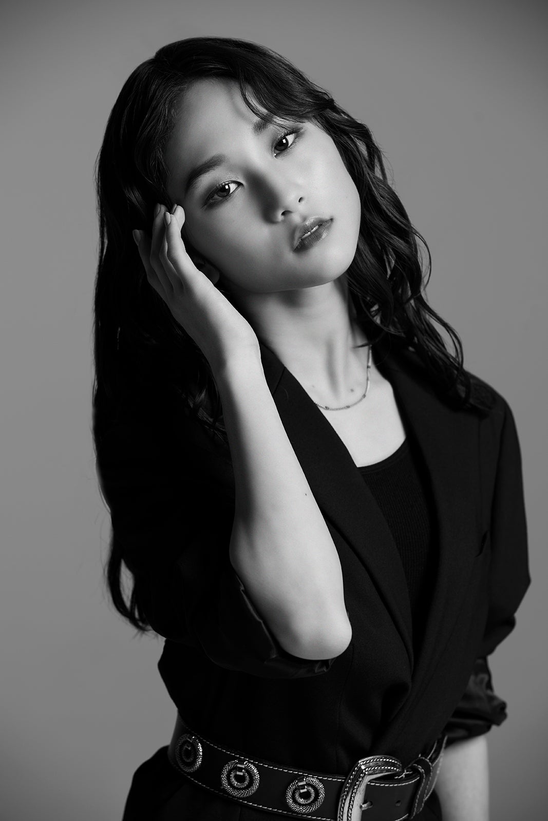 登坂広臣　OMI フリスビー 登坂広臣、光を受けた分大きくなった影を表現「ANSWER SHADOW