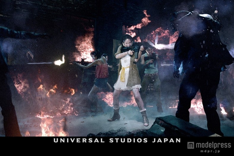 広瀬アリス、ゾンビ相手にマシンガンを乱射