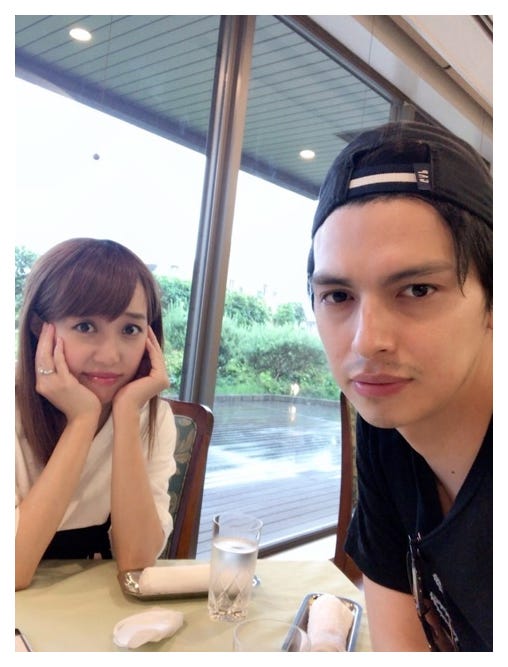 アレク 川崎希と母親学級へ 出産の大変さ痛感 俺も真面目になるよ モデルプレス アレク 川崎希と母親学級へ 出産の大変さ痛感 俺も真面目になるよ モデルプレス