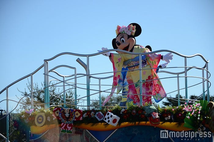 「ニューイヤーズ・グリーティング」ミニー(C)モデルプレス