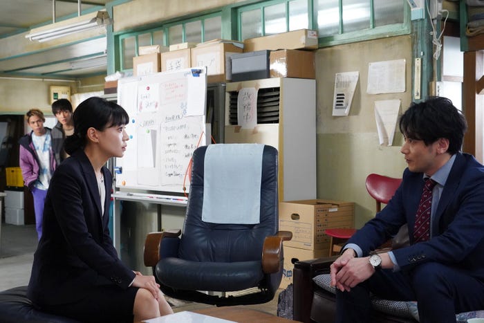 奈緒、小西遼生ら「ファーストペンギン!」第9話より(C)日本テレビ