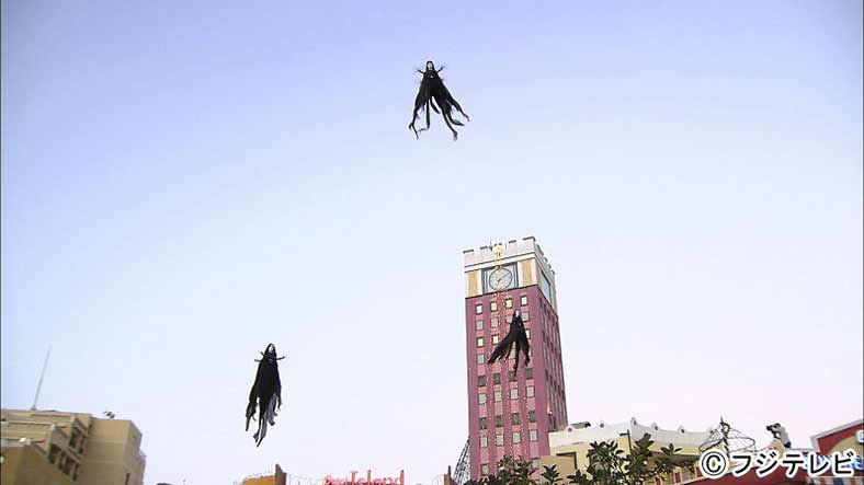 「逃走中～誘惑の扉～」より