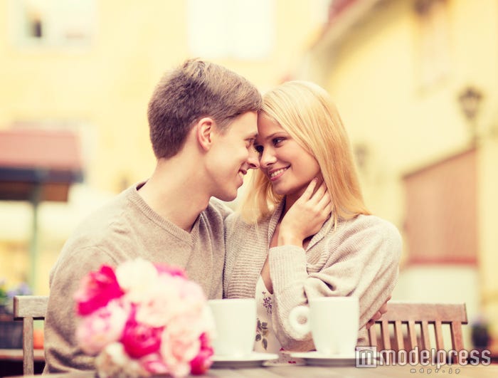 わざと拗ねて男性のキスを狙っちゃおう (Photo by Syda Productions/Fotolia)