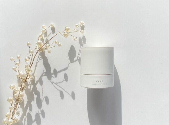 お求めやすい価格でありながらメイク落ちや潤いに定評があるクレンジングクリーム