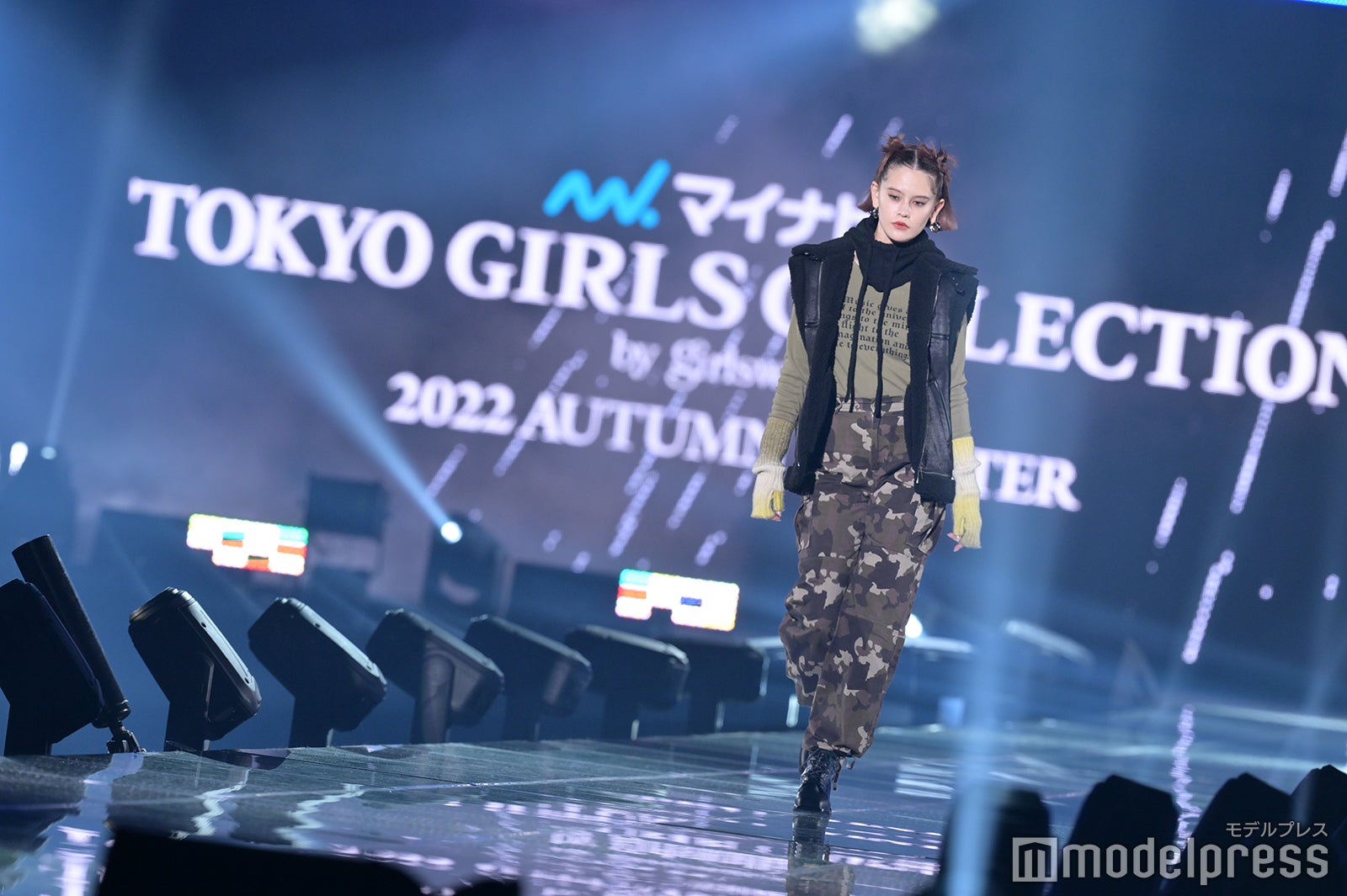 （C）モデルプレス