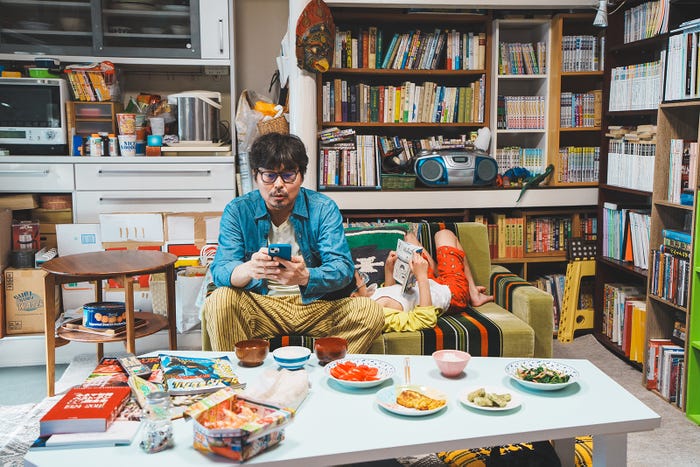 小澤征悦、嶋田鉄太「こんばんは、朝山家です。」第1話(C)ABCテレビ