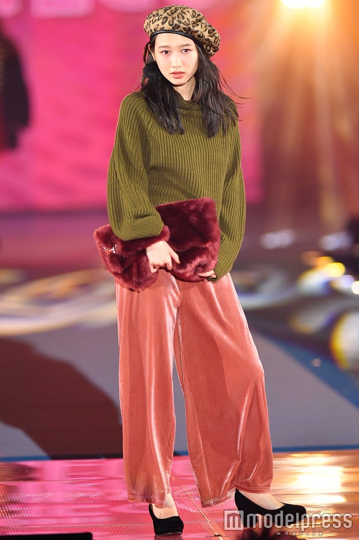 岡本夏美 (C)モデルプレス