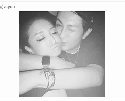 浜崎あゆみ&AAA浦田直也“超密着”ショット公開「目に入れても全く痛くない」