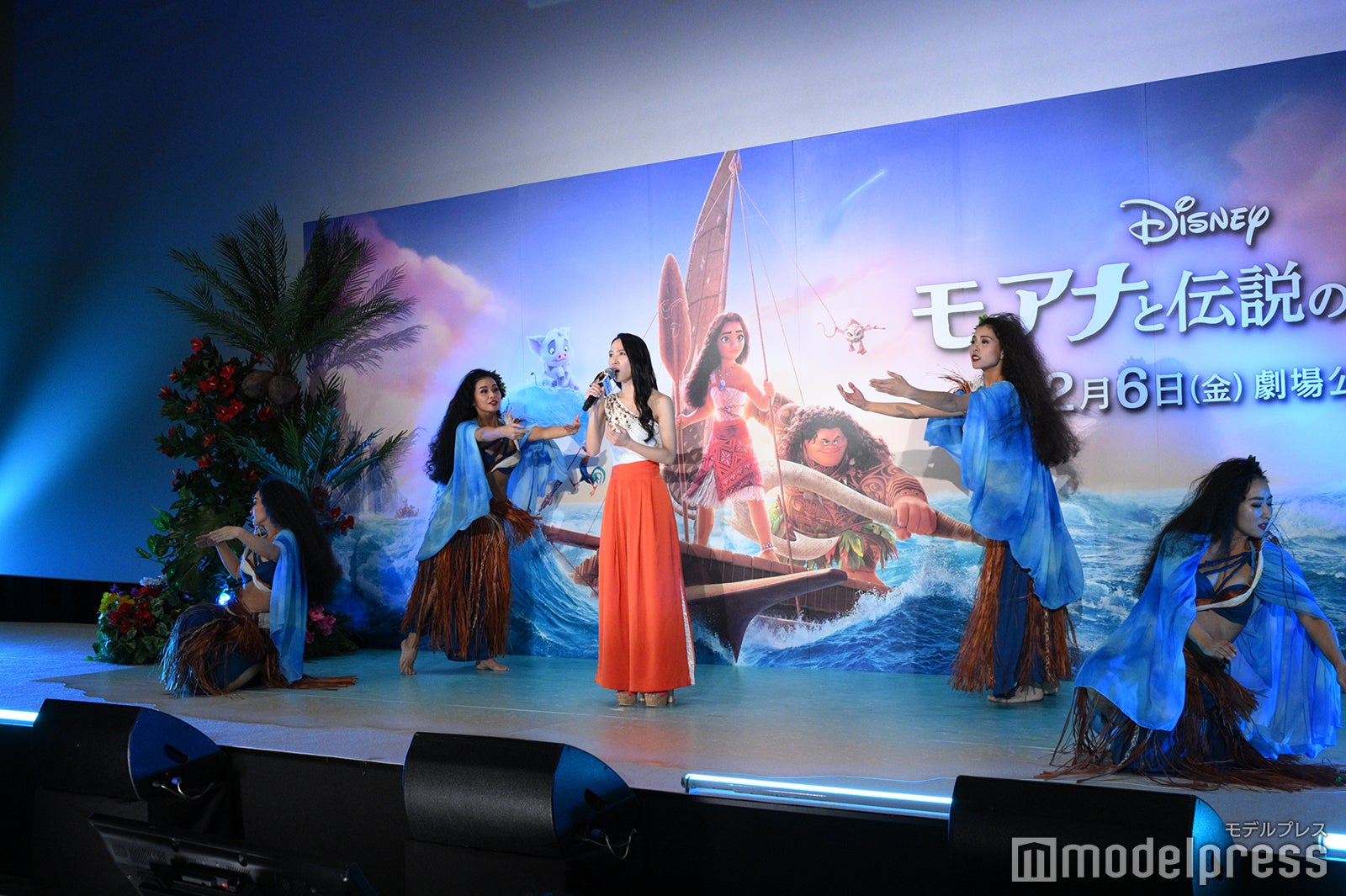 屋比久知奈（C）モデルプレス