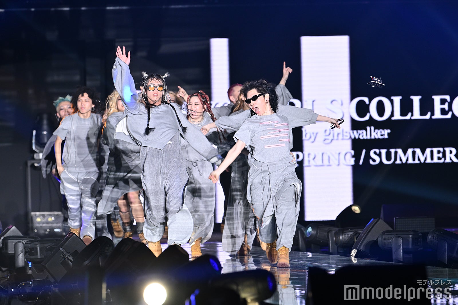 （C）モデルプレス