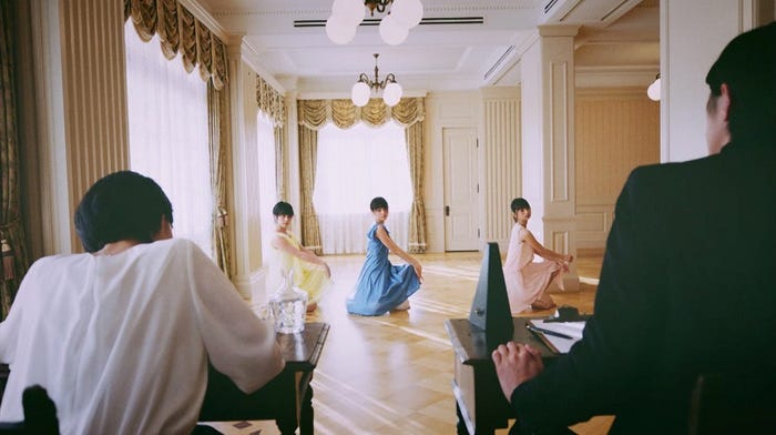 乃木坂46「Another Ghost」MVより(画像提供:ソニー・ミュージックレーベルズ)