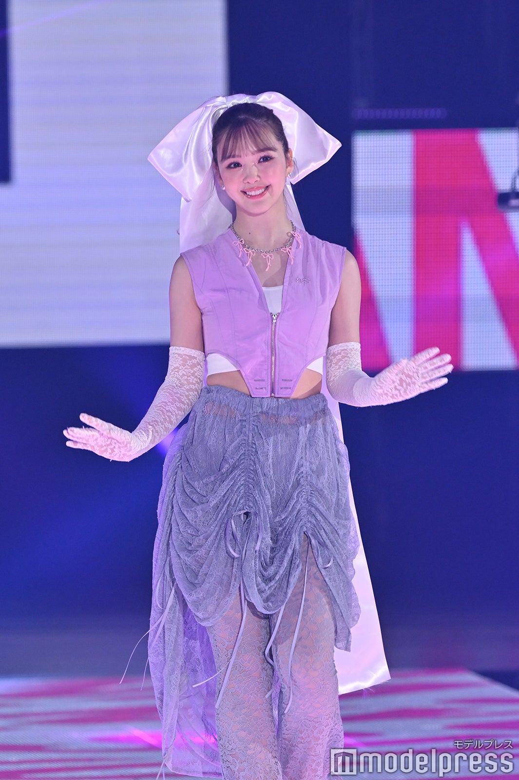 （C）モデルプレス