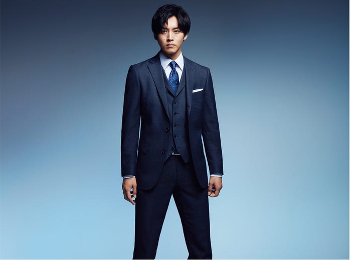 東山紀之 松坂桃李のスーツ姿がかっこいい 役者としてのこだわり スタッフへの気遣い明らかに モデルプレス 東山紀之 松坂桃李のスーツ姿がかっこいい 役者としてのこだわり スタッフへの気遣い明らかに モデルプレス