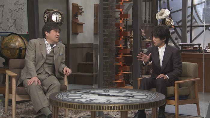 佐藤二朗、溝端淳平(C)NHK