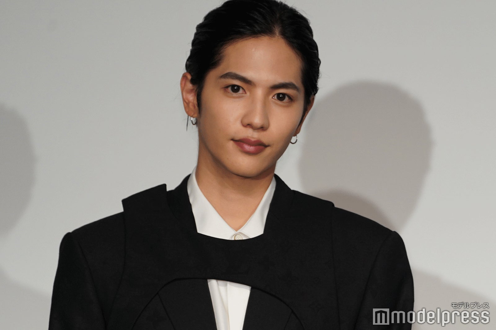 志尊淳、渋谷でゲリラインタビュー「10人くらいに無視された」