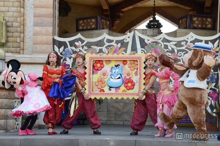 ディズニーシー、ミニショー「スプリングタイム・サプライズ」