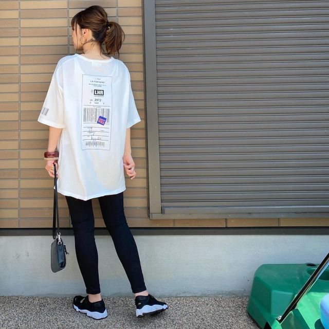 夏のスキニーパンツ をすっきり見せるコツ 薄着の季節でも堂々と穿きこなそう モデルプレス