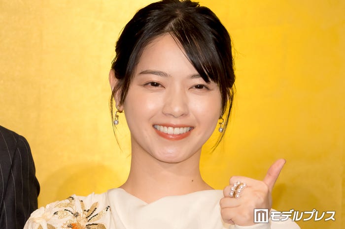 西野七瀬(C)モデルプレス