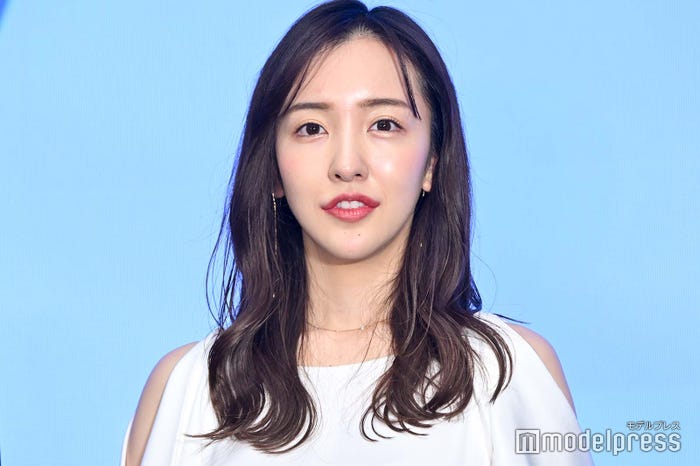 板野友美 (C)モデルプレス