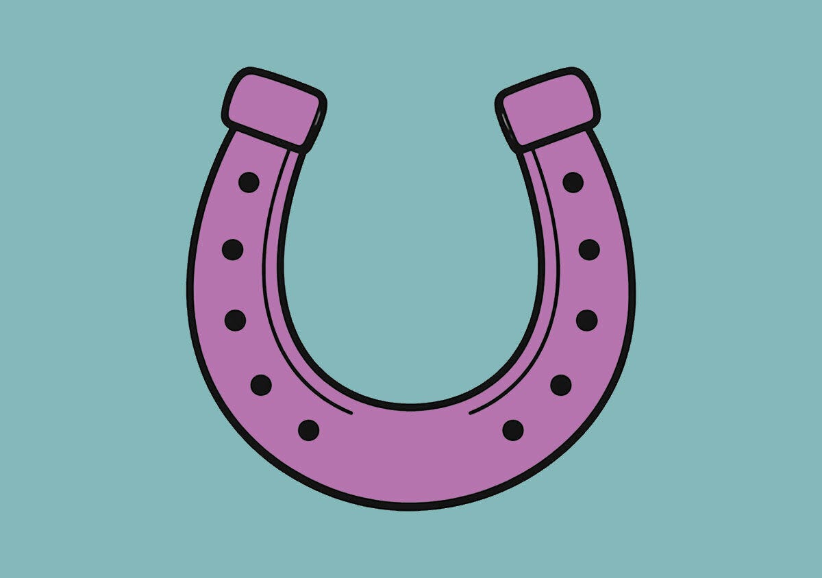 水色の背景に描かれた、穴が並んだ紫色のU字型のイラスト 水色の背景に描かれた、穴が並んだ紫色のU字型のイラスト