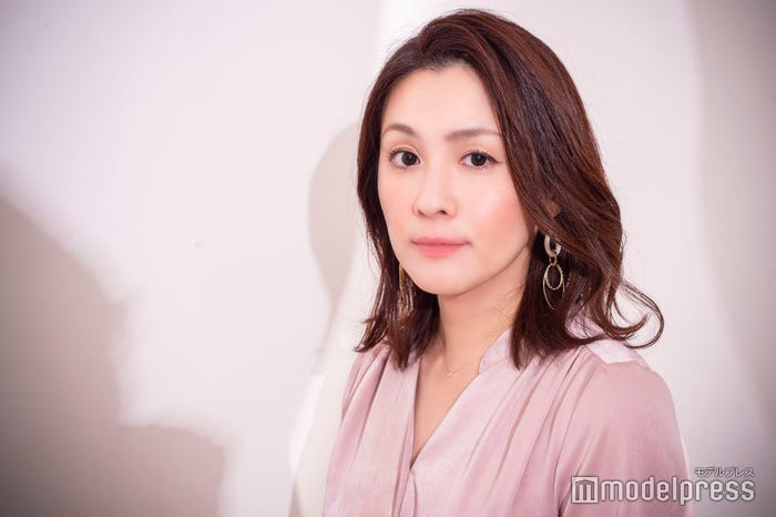 斉藤舞子アナウンサー(C)モデルプレス