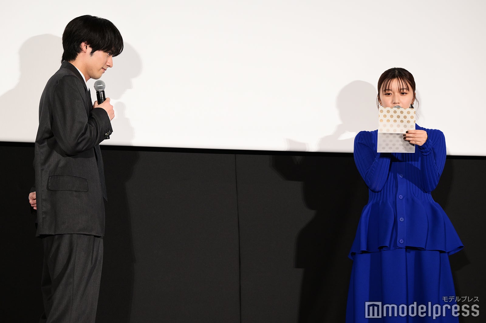 赤楚衛二、上白石萌歌（C）モデルプレス