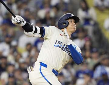 大谷翔平に代打 ベッツ＆フリーマンも退きスタンドガラガラ状態に 大量失点のゲームで白旗状態