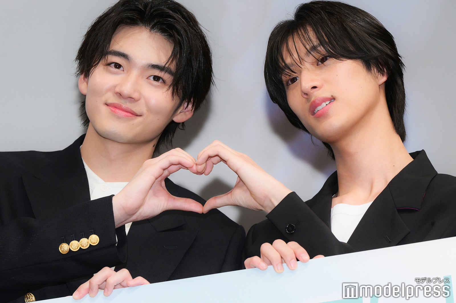 井内悠陽、阿久根温世（C）モデルプレス