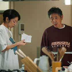 小池栄子、小林薫「コタツがない家」第2話より（C）日本テレビ
