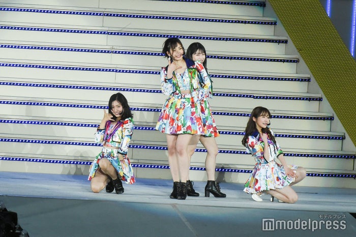指原莉乃卒業コンサート 北原里英サプライズ登場 地方組で Not Yet 復活 モデルプレス 指原莉乃卒業コンサート 北原里英サプライズ登場 地方組で Not Yet 復活 モデルプレス
