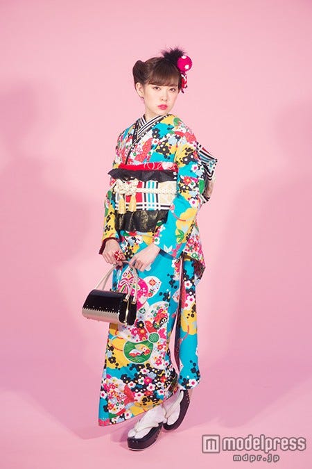 渡辺美優紀(画像提供:徳間書店)