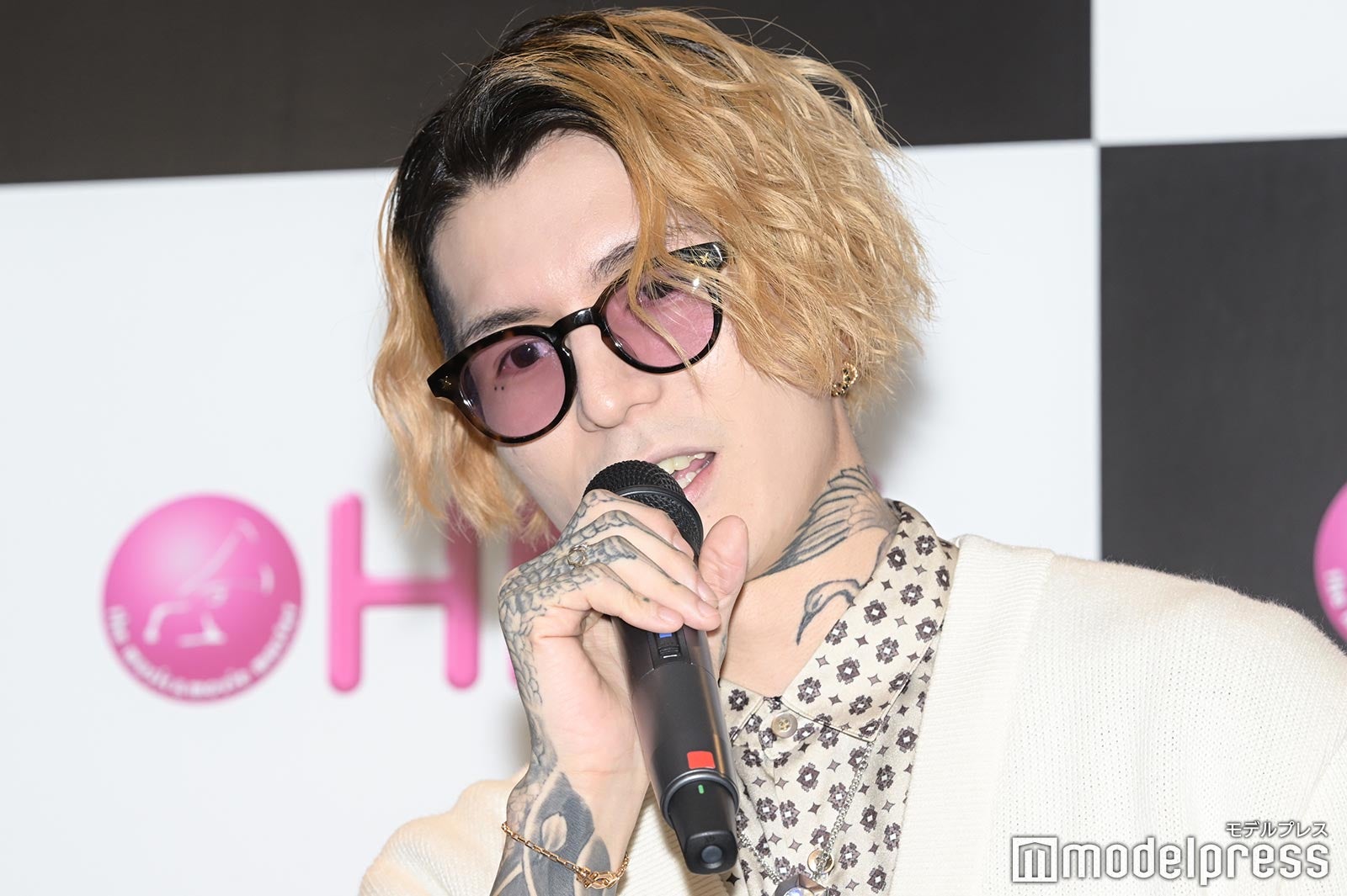 DJふぉい （C）モデルプレス