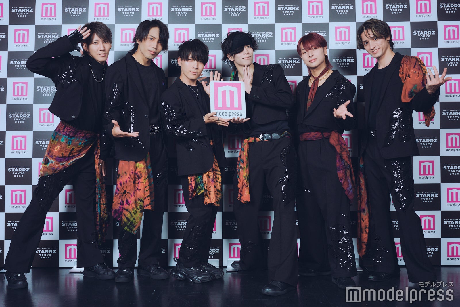 （左から）まりん、カナタ、ハネル、芝健、まさと、なおや／アナタシア（C）モデルプレス