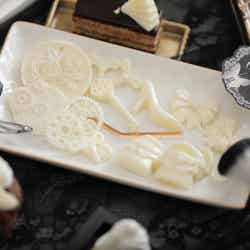 モノクロ・ゴシック スイーツパーティー/画像提供:ベストブライダル