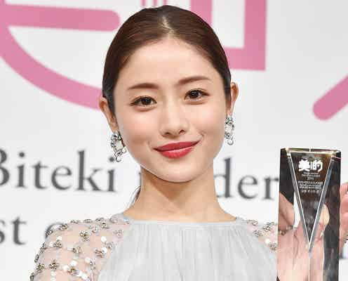 石原さとみ、2年連続“なりたい顔”1位に選出