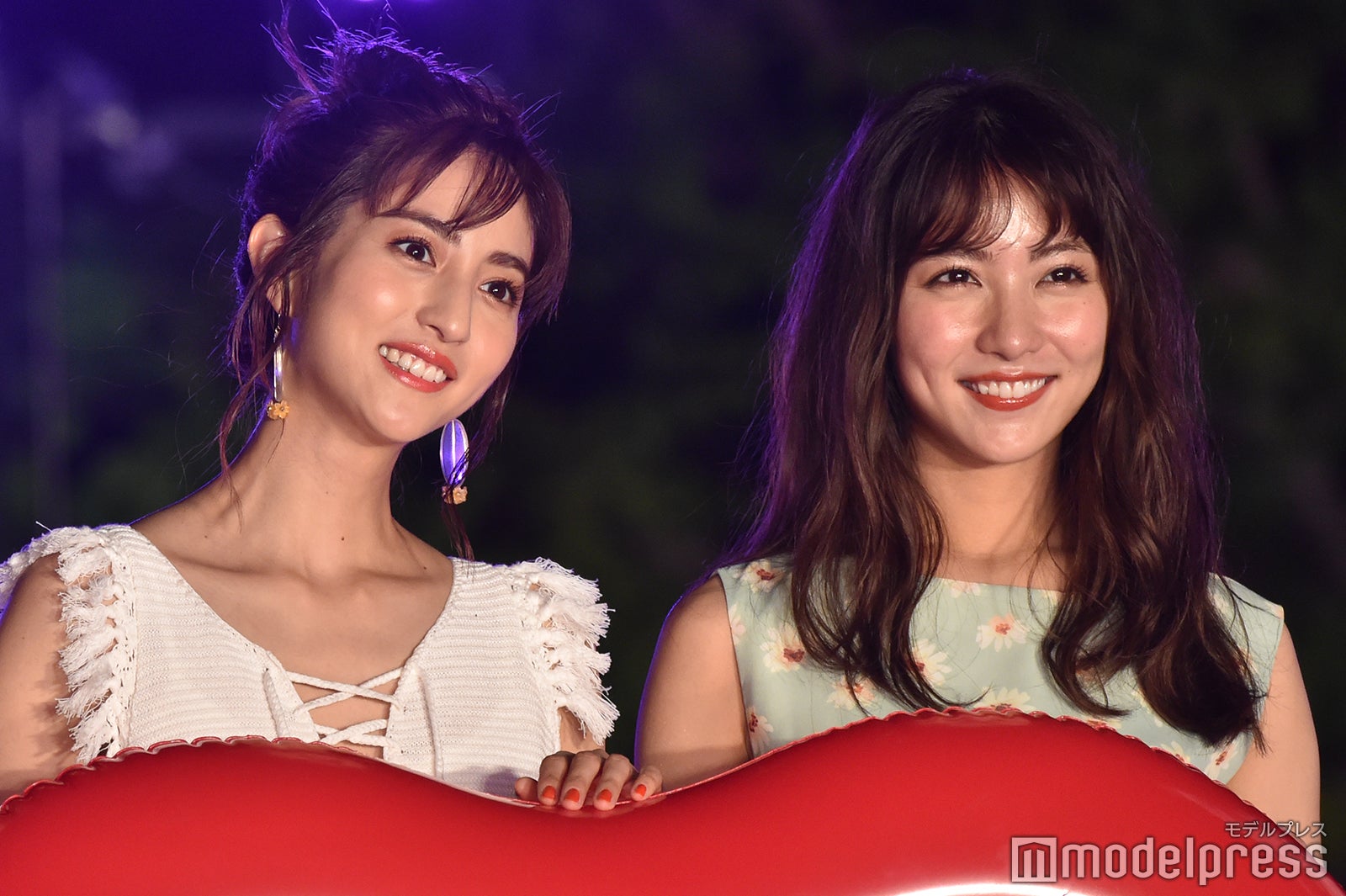 堀田茜、石川恋 （C）モデルプレス