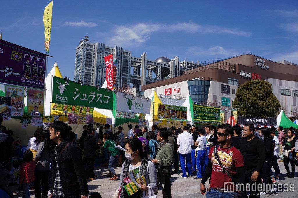 ブラジル料理店が多数出店／画像提供：日建リース工業