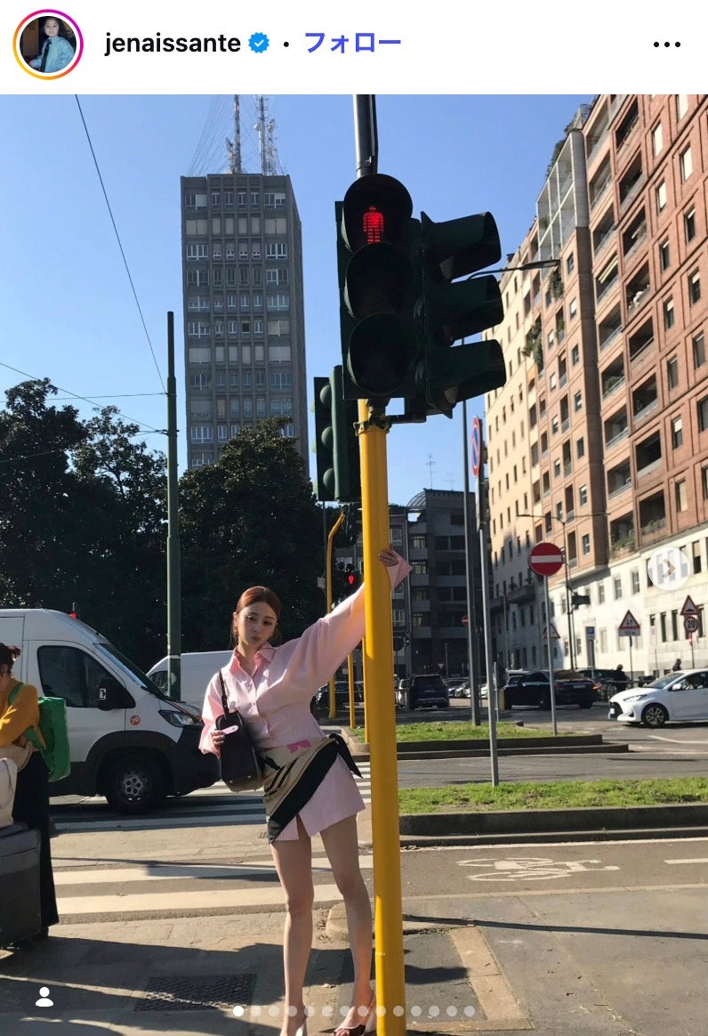 HUH YUNJIN（ホ・ユンジン）Instagramより