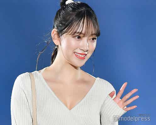 乃木坂46堀未央奈、美バストチラ見せおフェロな色気<TGCしずおか2020>
