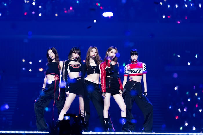 LE SSERAFIM(C)CJ ENM Co., Ltd, All Rights Reserved