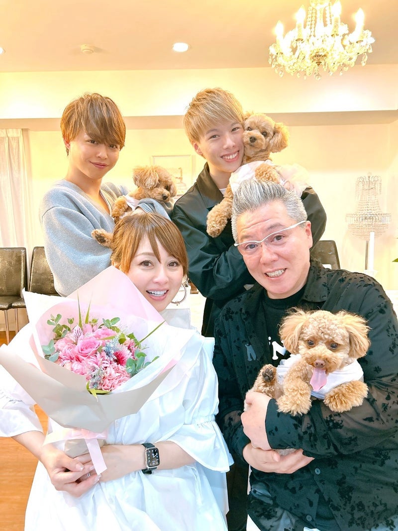 渡辺美奈代オフィシャルブログ「サプライズに弱い私」より