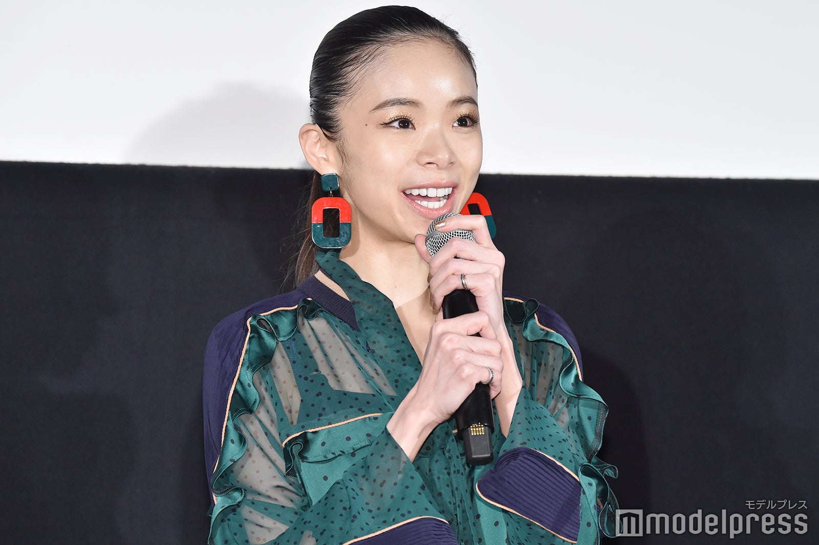 趣里 （C）モデルプレス