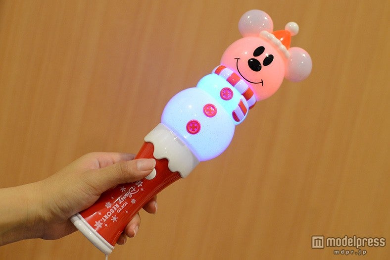 スイッチを入れると色々な光が点灯