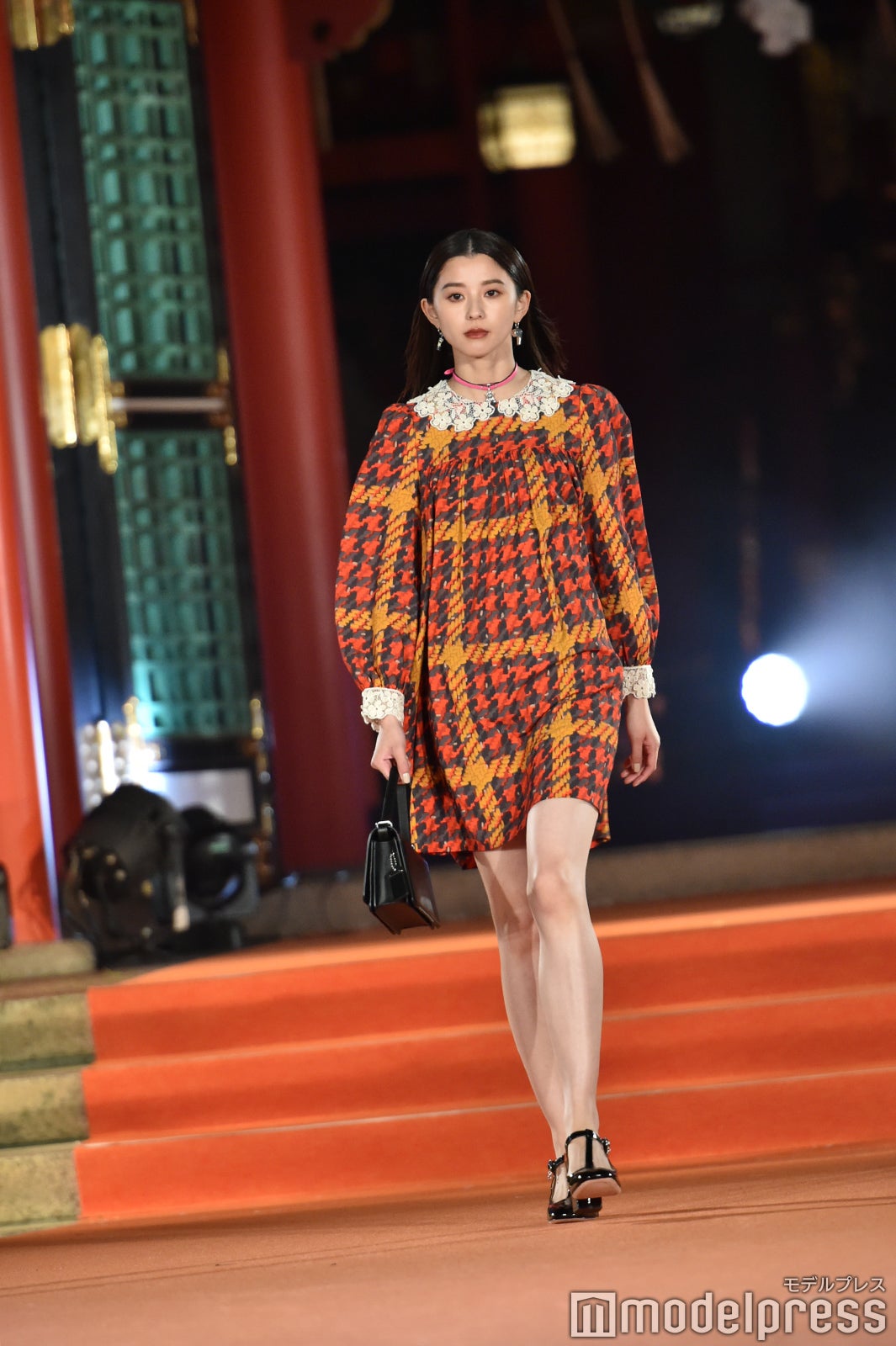 朝比奈彩（C）モデルプレス