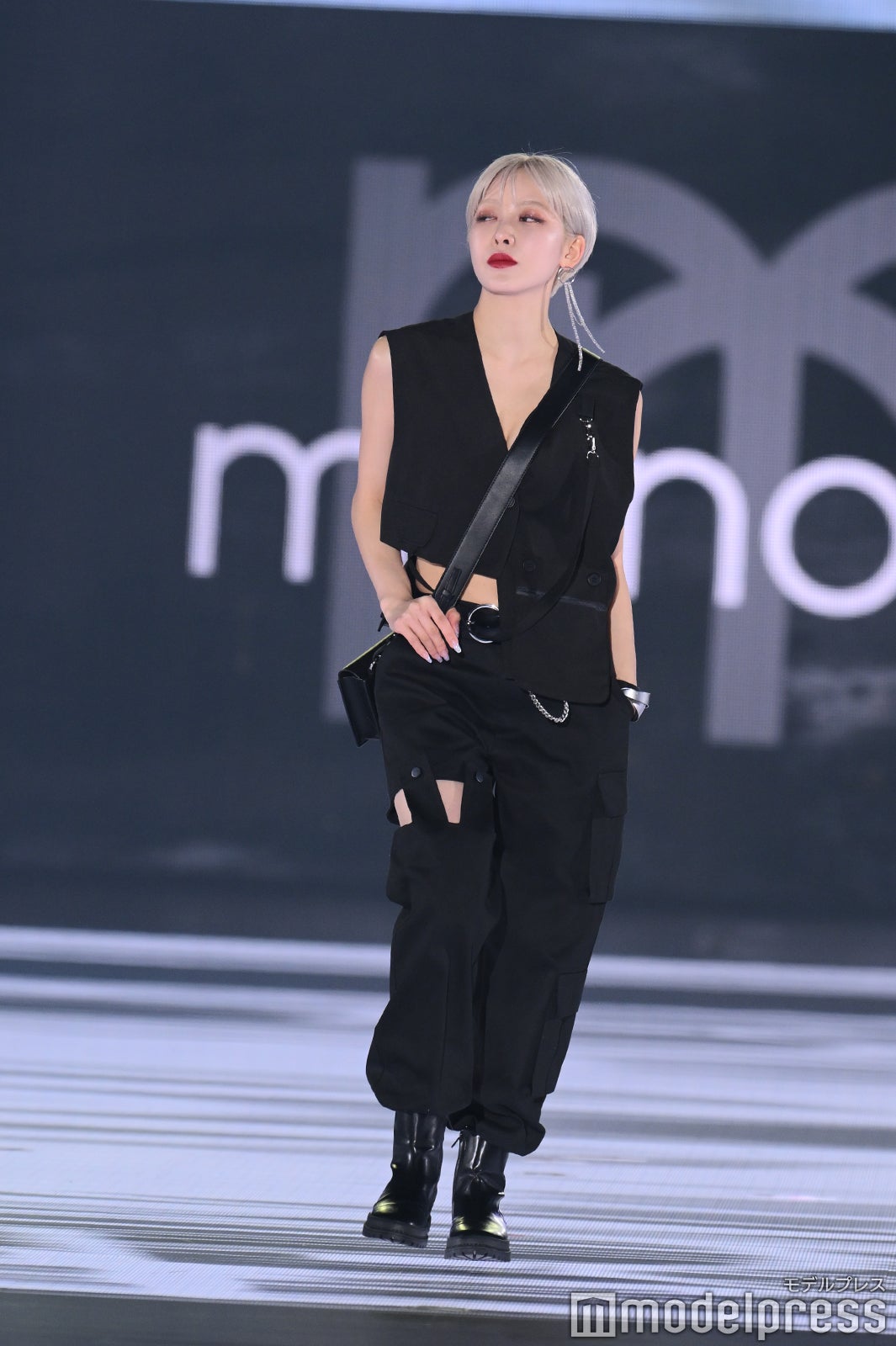 ハンチ「関コレ 2023 S／S」より（C）モデルプレス