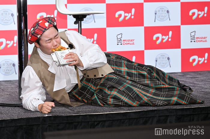 やす子(C)モデルプレス