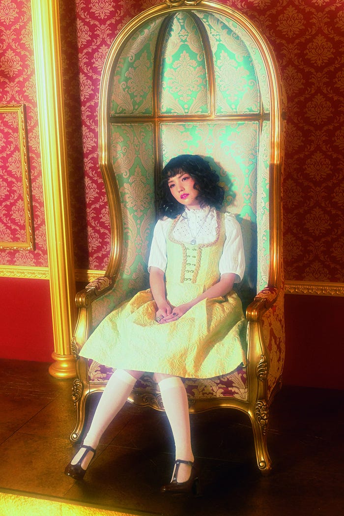 道重さゆみ/「bis」2019年3月号より(写真提供:光文社)