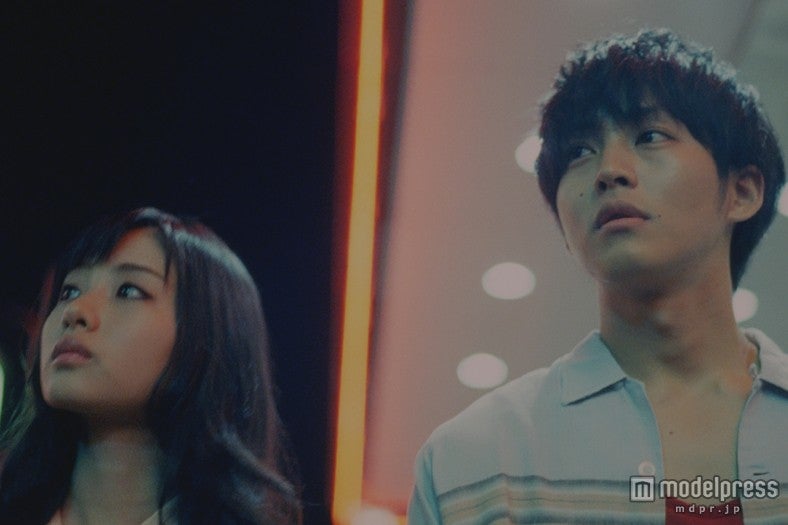 石原さとみ＆松坂桃李、初共演　“大人の愛情”を表現